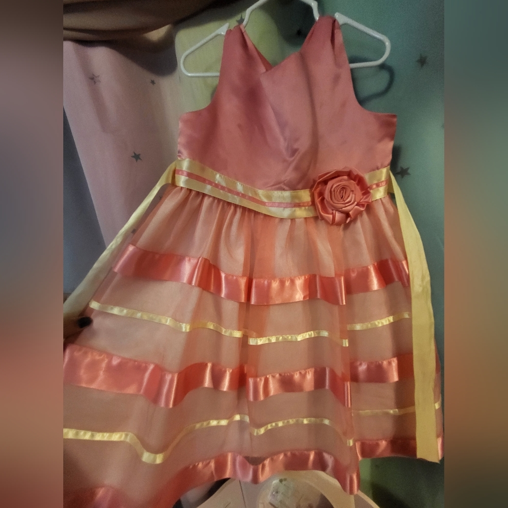 Ashley Ann size 6 formal fancy dress for girls.